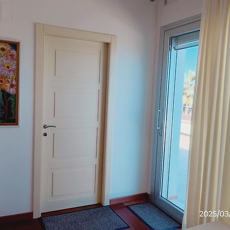 Just Blue Hotel Montesilvano Luaran gambar